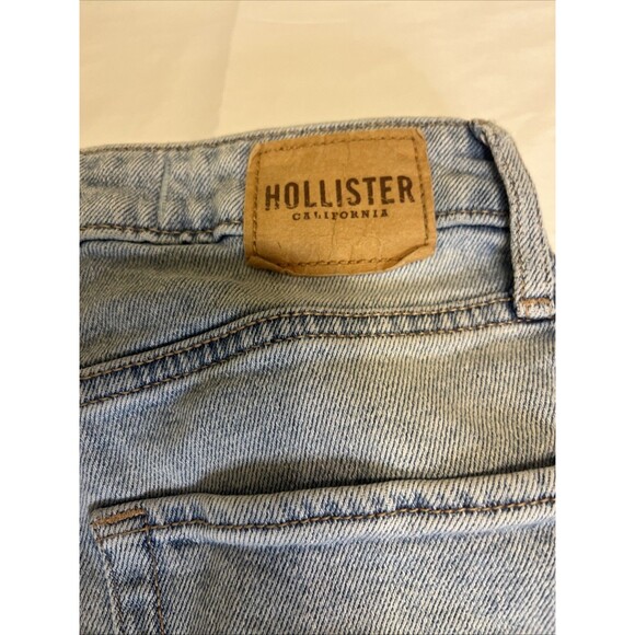 Hollister Curvy Ultra High Rise Dad Jean  Vintage Stretch 3R 26/31 Light Wash - Picture 9 of 13